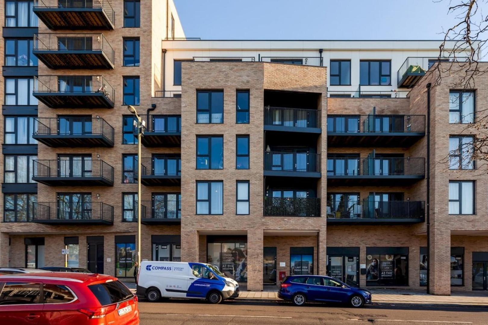 Classy Cricklewood Home London Kültér fotó